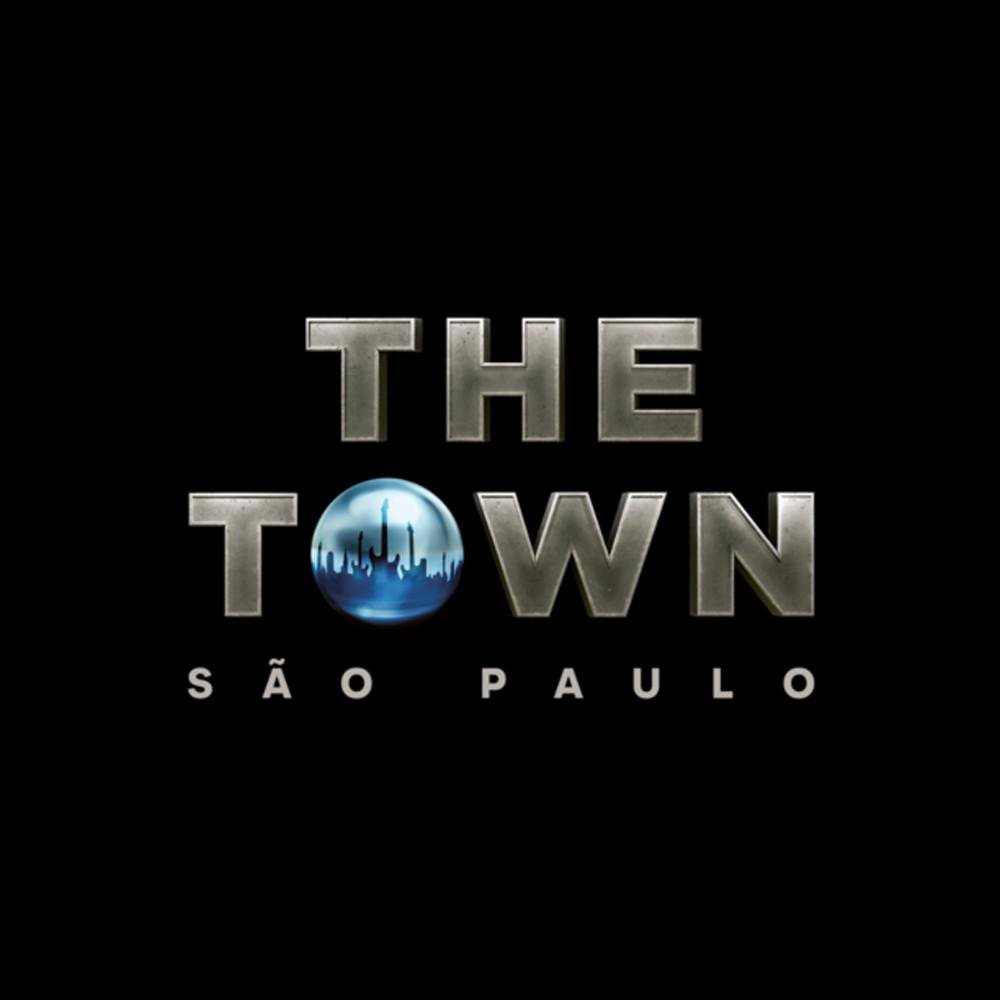 The Town 2025