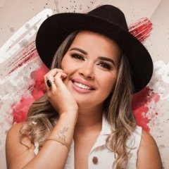 Luana Magalhães