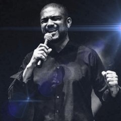 Padre Elimar Azevedo